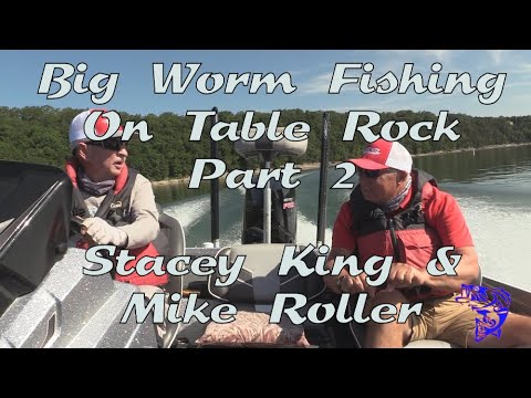 Fishing a Big Worm on Table Rock Part 2